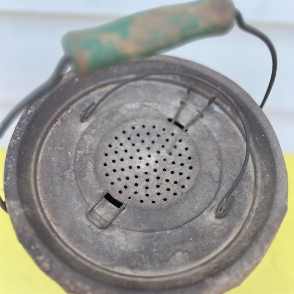 Old Pal Vintage Fishing Bucket - Picture 6 of 9